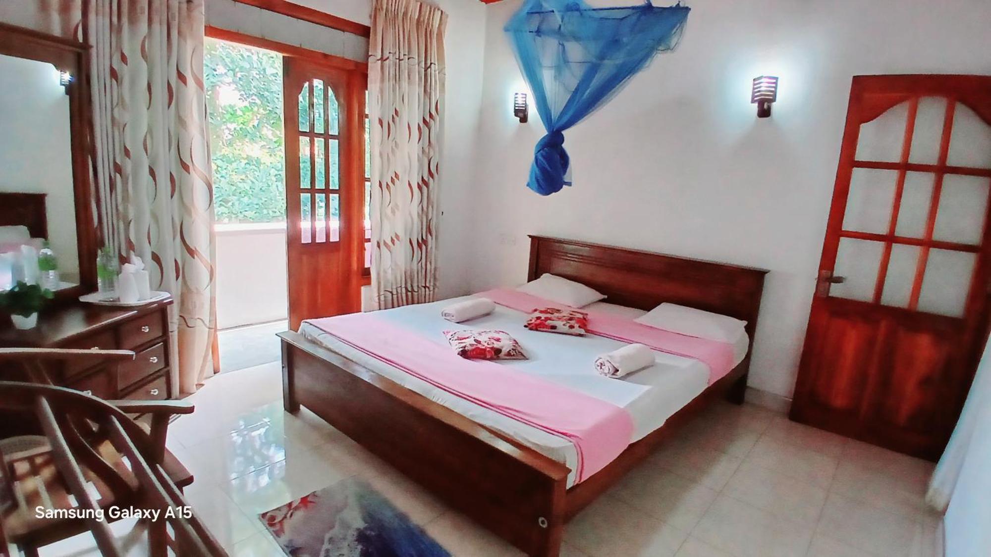 Jasmine Garden Inn Ella Zimmer foto